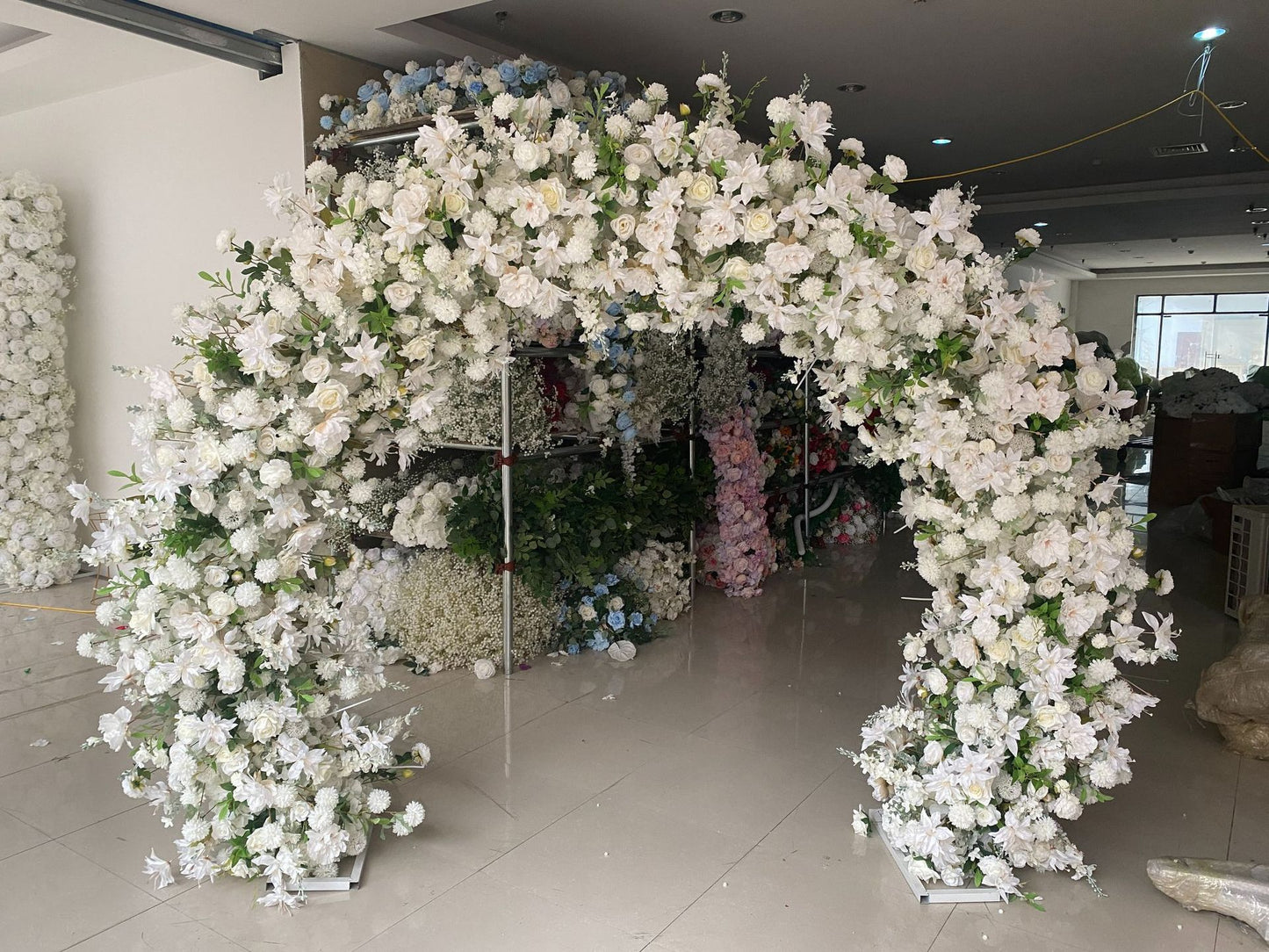 DWD187 Artificial 2.4m width double-sided U arch white flower arrangement background wedding party floral porch decor
