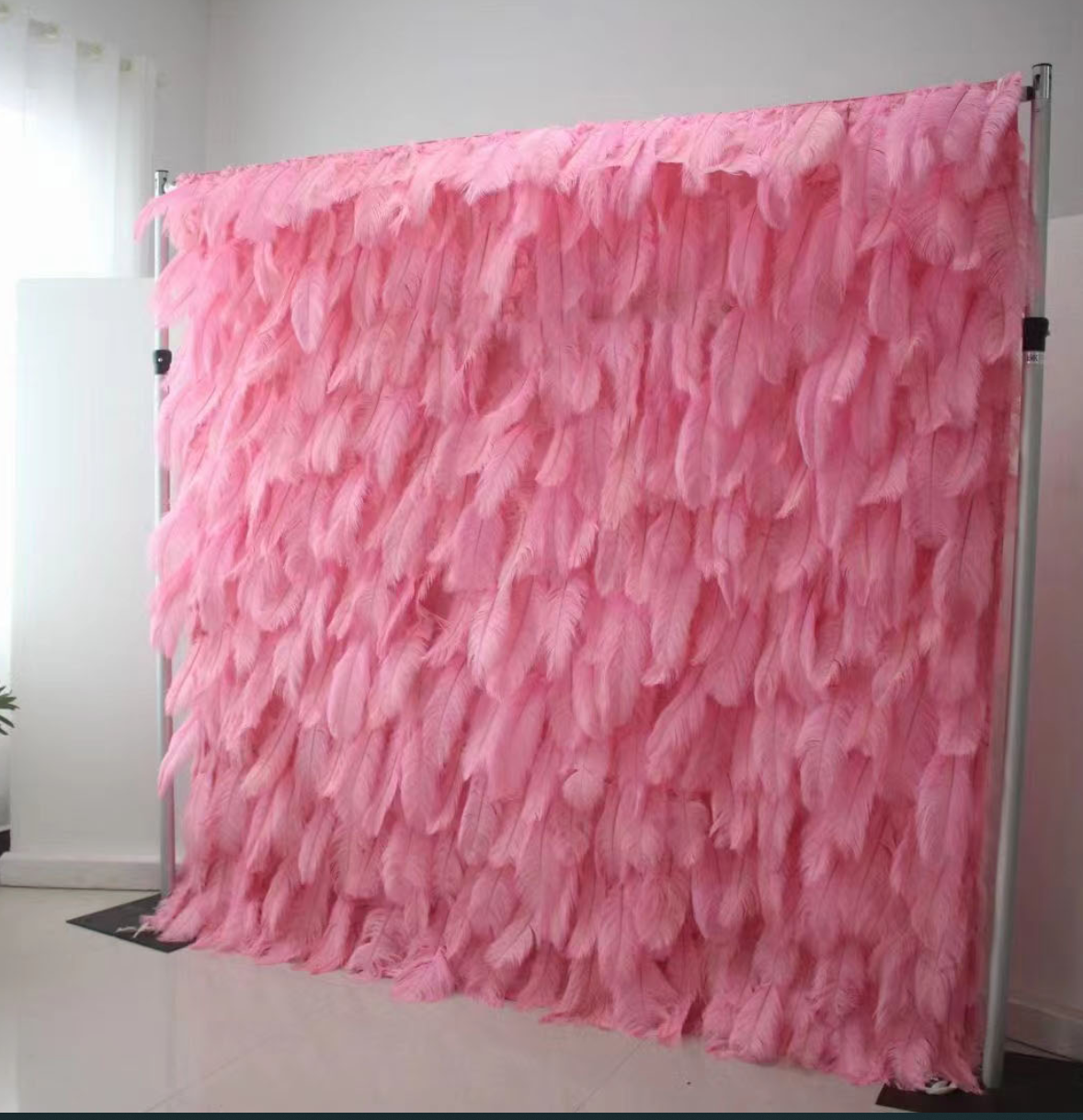 DWD008 Fluffy Ostrich Feather Wall Luxury Wedding Backdrop Custom Size (White/Black/Pink)