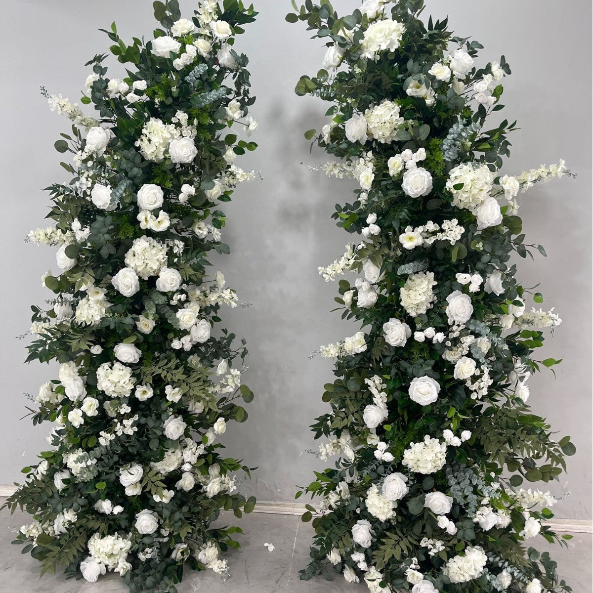 DWD221 2.1m & 2.3m White Greenery Horn Floral Arches | Wedding Ceremony Backdrop Decor