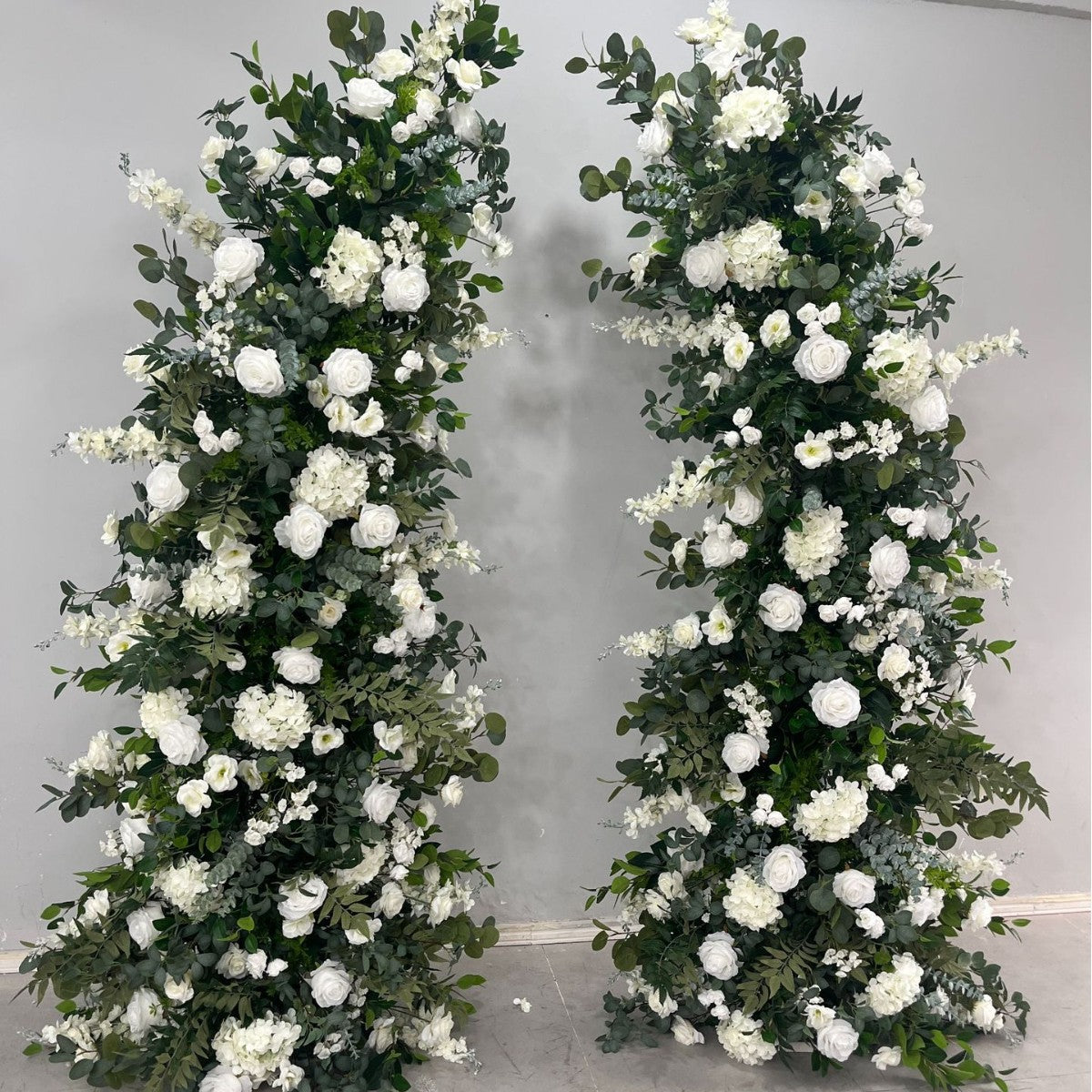 DWD221 2.1m & 2.3m White Greenery Horn Floral Arches | Wedding Ceremony Backdrop Decor